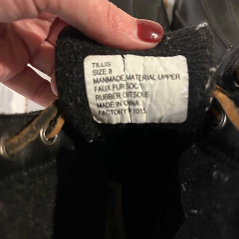 Steve Madden Saltwater Duck Boots - Picture 6 of 7
